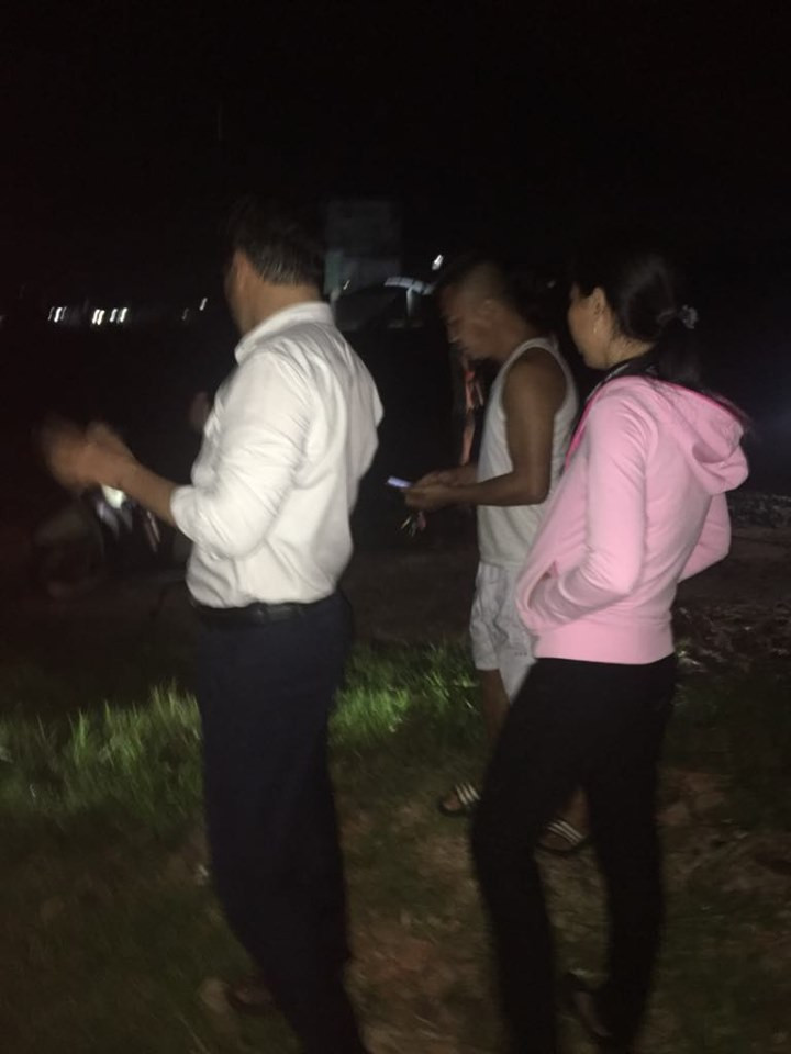 Chôn heo chết lén lút trong đêm: PCT phường nói gì? - Hình 3 Chon heo chet len lut trong dem: PCT phuong noi gi?-Hinh-3