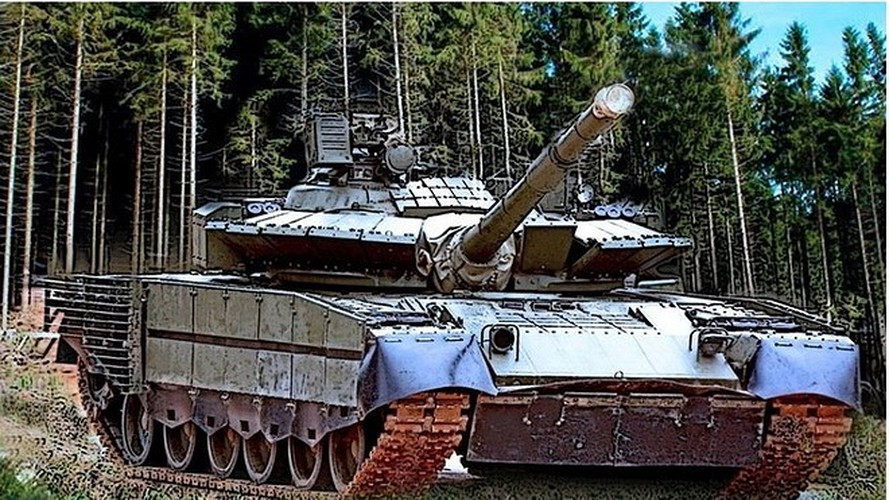 Hệ thống vũ khí tên lửa dẫn đường Reflex sẽ giúp tiêu diệt xe bọc thép của đối phương ở khoảng cách lên tới 5 km. Mức độ bảo vệ cũng được tăng lên nhờ giáp phản ứng nổ Relikt và các yếu tố bản lề.