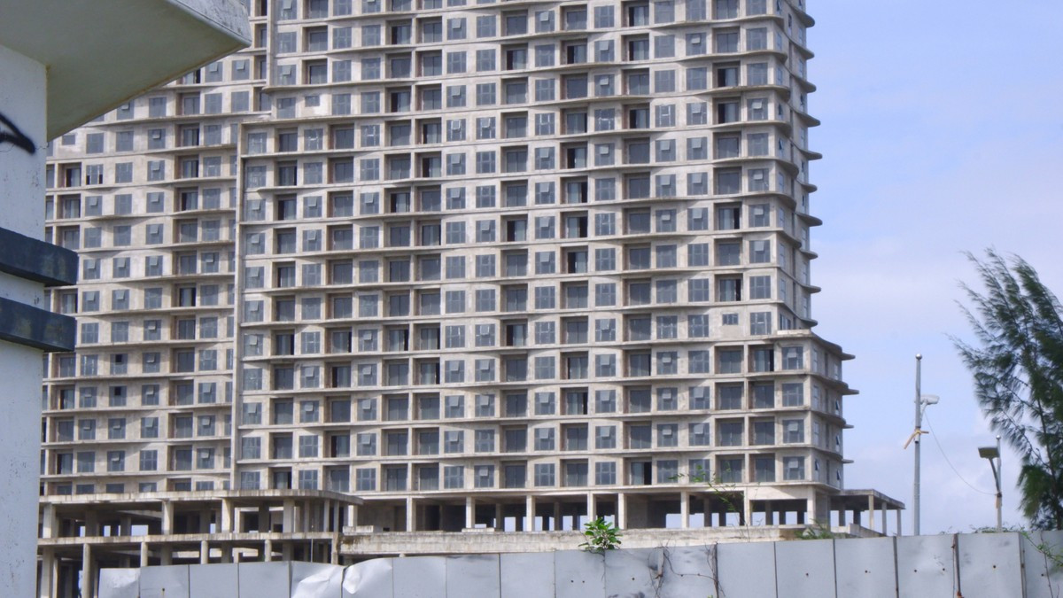 Theo tìm hiểu, sau khi chủ đầu tư có thông báo đơn phương chấm dứt hợp đồng với khách hàng dự án Cocobay, cơ quan chức năng cũng nhận được rất nhiều đơn thư "tố cáo và kêu cứu khẩn cấp" của khách hàng mua bất động sản tại đây. Cơ quan chức năng Đà Nẵng đã yêu cầu chủ đầu tư khẩn trương làm việc với khách hàng, đồng thời báo cáo tình hình thực hiện dự án.