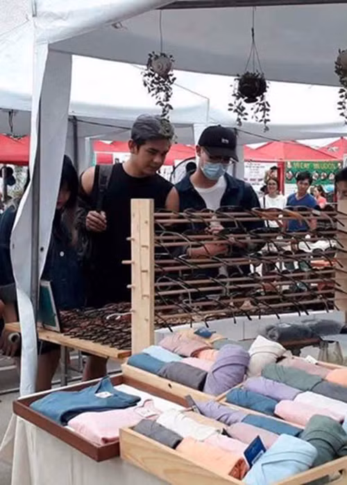 Day la ly do Erik - Son Ngoc Minh bi nghi tren muc ban be