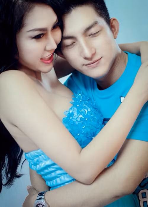 Hai lan ly hon vi Phi Thanh Van ghen nhu su tu?