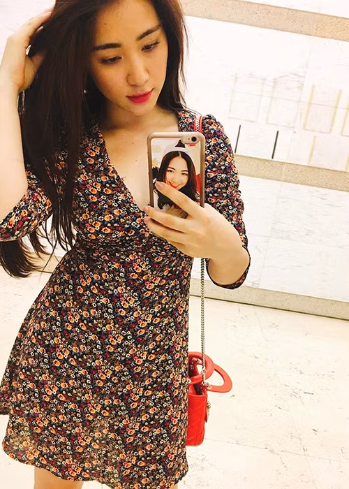 Vẻ ngoài xinh đẹp của Hòa Minzy nhận được lời khen ngợi từ đông đảo người hâm mộ. (Ảnh: FBNV)