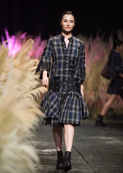 Người đẹp tâm sự cô chắc chắn sẽ giảm cân để lấy lại vóc dáng cò hương ngày nào.