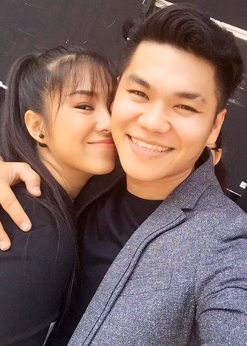 Lê Phương và bạn trai cũng thoải mái chia sẻ những khoảnh khắc tình cảm bên nhau hay những lời ngọt ngào dành cho nhau trên trang cá nhân. (Ảnh: FBNV)