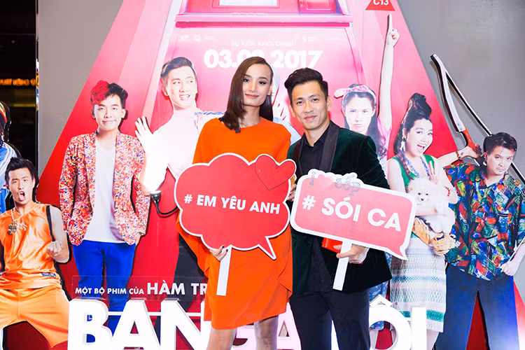 Lê Thúy đến ủng hộ chồng ra mắt phim. Trong “Bạn gái tôi là sếp”, Đỗ An lần đầu chạm ngõ điện ảnh với vai nam chính.