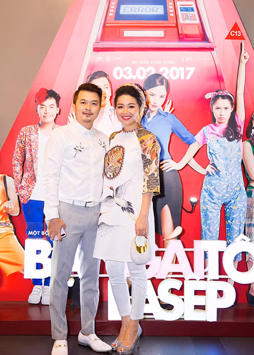 Vợ chồng Lê Khánh - Tuấn Khải cũng tham gia “Bạn gái tôi là sếp”. Trong phim, họ đóng “cặp đôi tình già oan gia”.