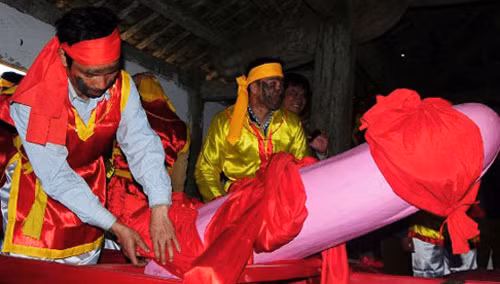 “Cua quy” trong le hoi tao bao nhat Viet Nam nam nay ra sao?