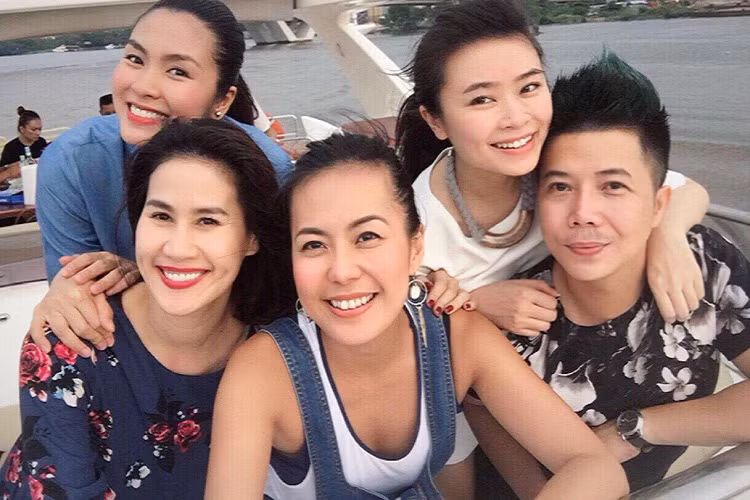 Vốn rất kín tiếng trong đời tư, vợ chồng Hà Tăng luôn giữ thái độ im lặng trước nghi vấn sắp đón thiên thần nhỏ thứ hai. (Ảnh: Facebook Thân Thúy Hà)