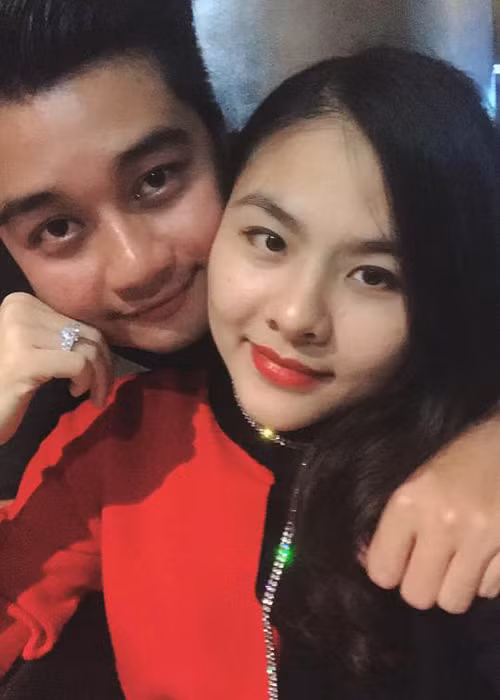 Vân Trang hiện đang có cuộc sống hạnh phúc bên ông xã và cô con gái kháu khỉnh 4 tháng tuổi. (Ảnh: Facebook Vân Trang)