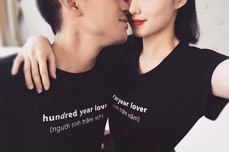 Vợ chồng Tâm Tít - Ngọc Thành từng không ngần ngại công khai nói lời yêu thương dành cho nhau. (Ảnh: FBNV)