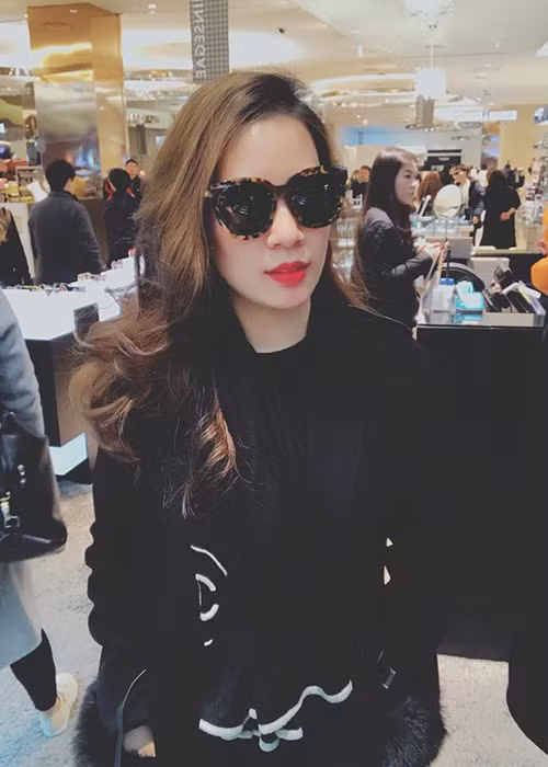 Thành Trung từng chia sẻ, vốn am hiểu thời trang và có gu thẩm mỹ tinh tế nên Ngọc Hương chính là stylist của anh. (Ảnh: FBNV)