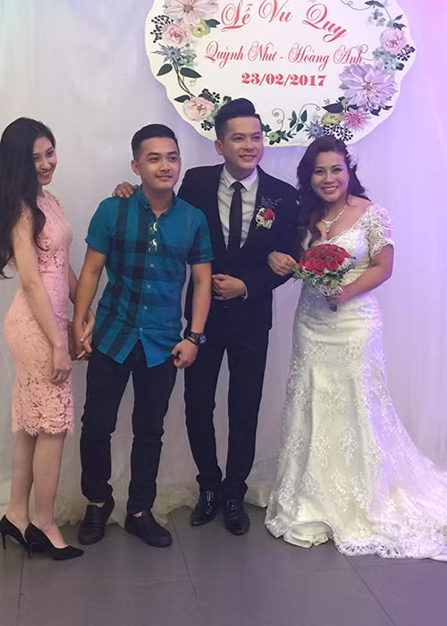 Được biết, tiệc cưới của Hoàng Anh và Quỳnh Như diễn ra tại ba nơi gồm quê hương cô dâu, nhà chú rể vào ngày 25/2 và tại Mỹ vào giữa tháng 3. (Ảnh: FBNV)