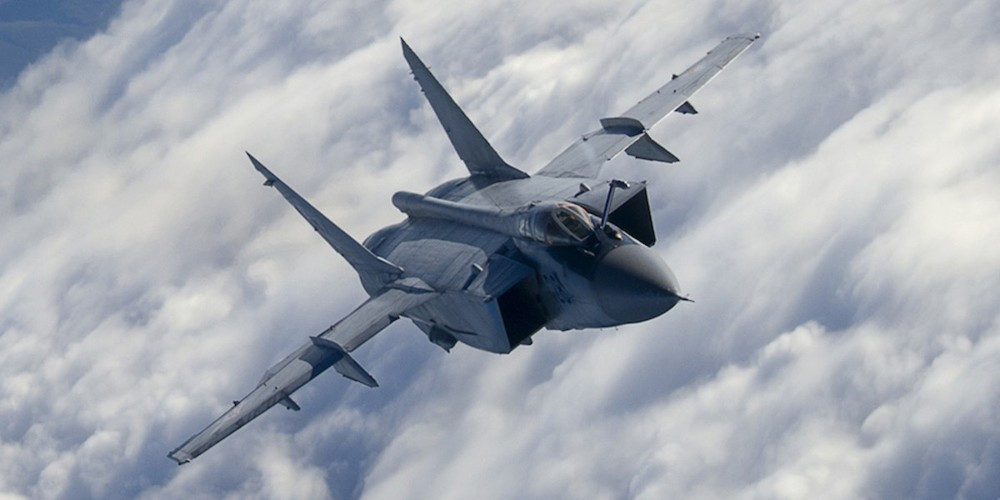 Đương nhiên việc Nga có chương trình chế tạo một chiếc chiến đấu cơ với nhiều đặc tính ưu việt như vậy là yếu tố đáng lo ngại cho các đối thủ tiềm tàng.