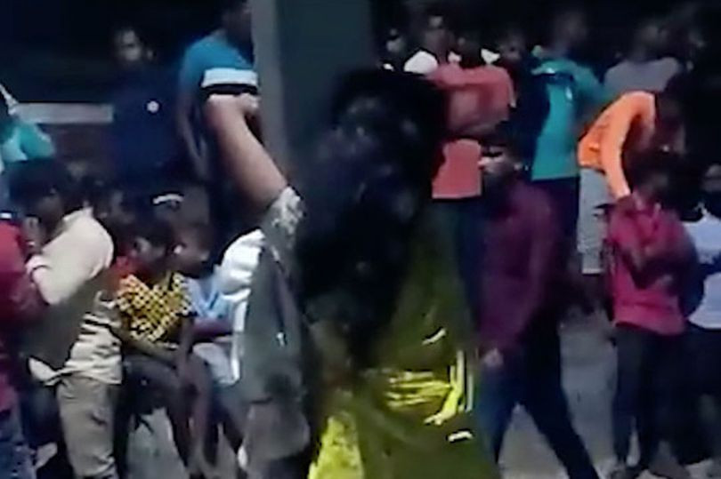 Doi nam nu bi hanh hung do 