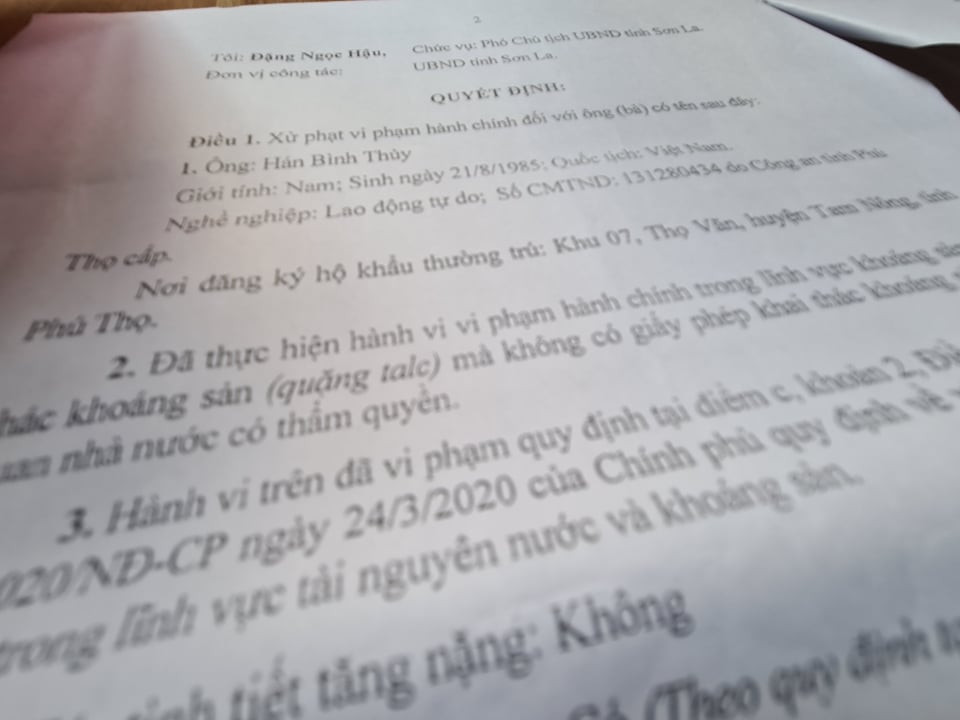 Son La: He lo “ong trum” xe doi, khoet nui khai thac khoang san Talc trai phep-Hinh-2