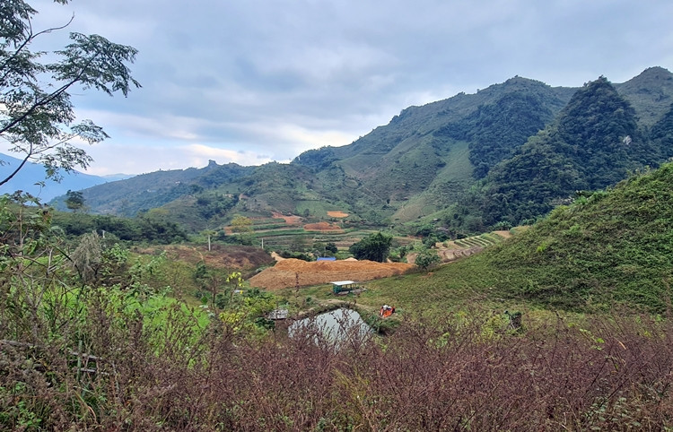 Nhằm đa chiều, khách quan các thông tin liên quan ngày 1/12/2021, PV Báo Tri thức và Cuộc sống đã liên hệ và làm việc với UBND huyện Bắc Yên (tỉnh Sơn La).