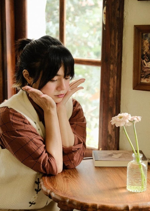 Tháng 6/2021, Thái Trinh thừa nhận hẹn hò một huấn luyện viên thể hình sinh năm 1997, kém cô 4 tuổi. Ảnh: FBNV.