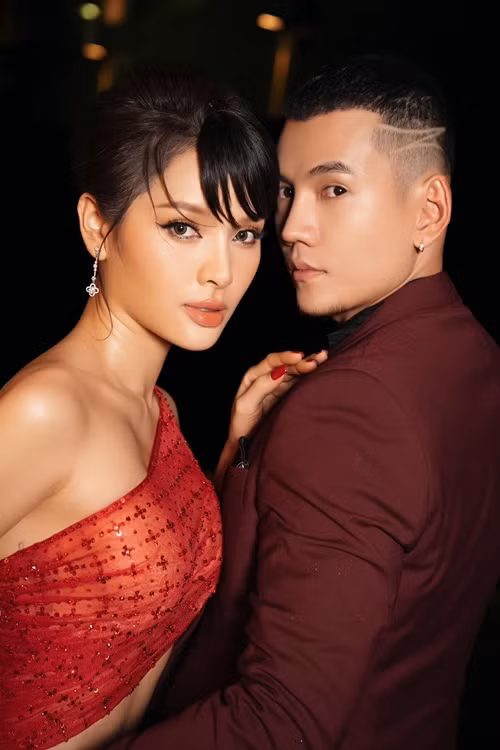 Phương Trinh Jolie bị bệnh lạc nội mạc tử cung nên khó mang thai tự nhiên. Bởi vậy, người đẹp đã thực hiện phương pháp IVF (thụ tinh ống nghiệm).