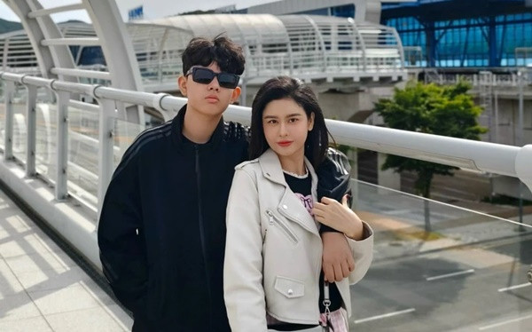 Con trai Truong Quynh Anh cao gan 1m8 o tuoi 12-Hinh-2