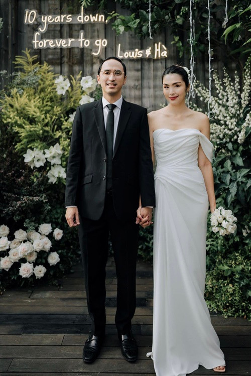 Theo Tiền Phong, Louis Nguyễn là Tổng Giám đốc Công ty TNHH Thời trang và Mỹ phẩm Âu Châu, được vinh danh tại Giải thưởng Sao Đỏ năm 2022.