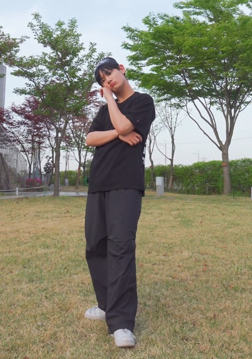 Trang cá nhân Instagram của Park Geon Roung có hơn 100.000 fan. Ảnh: Instagram.