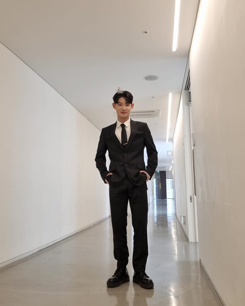 Ngoại hình ở tuổi 16 của Park Geon Roung gây chú ý. Ảnh: Instagram.