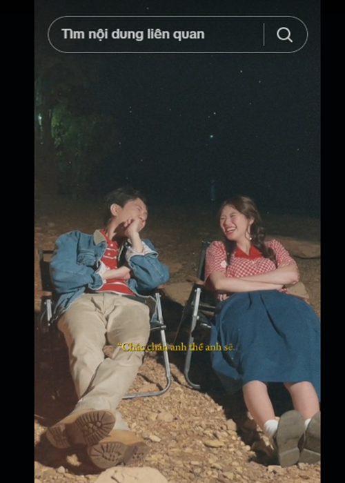 Còn Anh Đức viết: "Cuối cùng thì ngày này cũng đã đến. Anh chờ đợi nhiều năm để được gặp em. Nhưng giờ không chờ thêm được nữa. Cưới ngay kẻo lỡ, rồi về nhà anh ở".