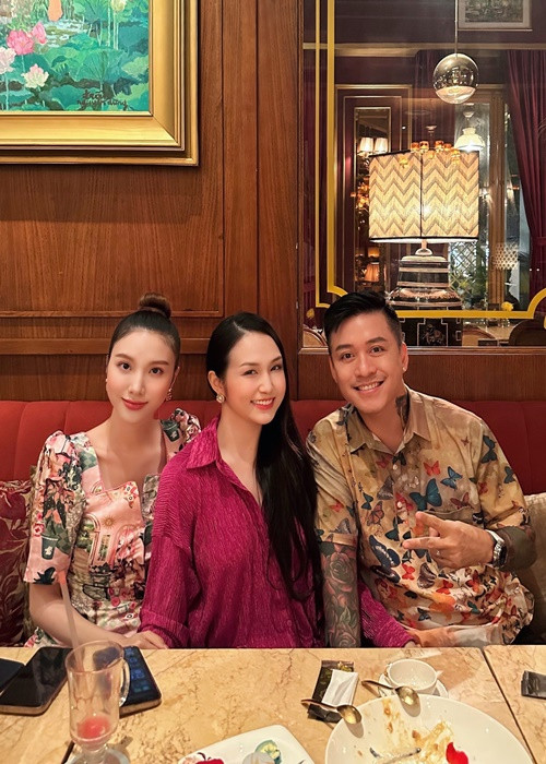 Ca sĩ Tuấn Hưng từng tuyên bố sẽ dùng hết khả năng để giúp Hạnh Sino nổi tiếng.