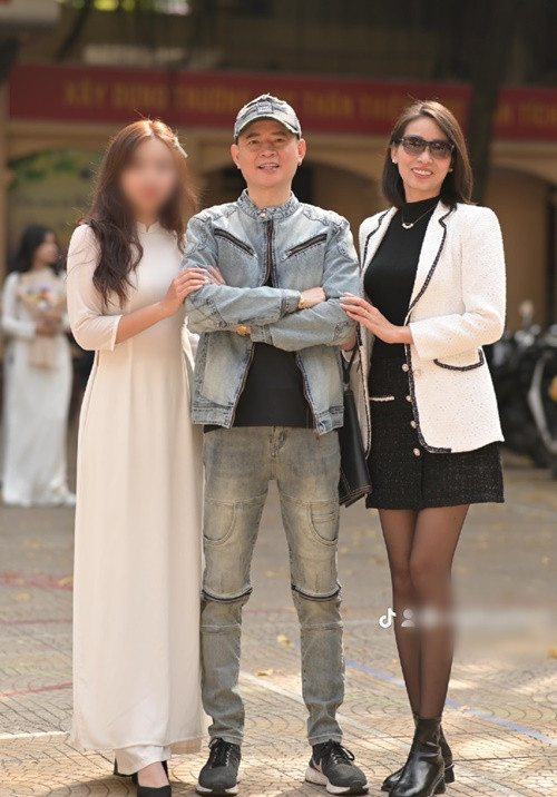 Hiện tại, nam diễn viên làm biên kịch và đạo diễn.