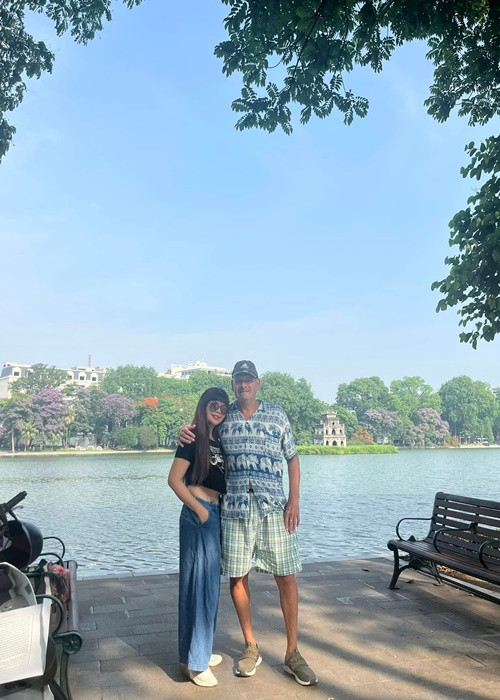 Doanh nhân John Gallander còn rành tính cách con người, món ăn của nhiều nơi.