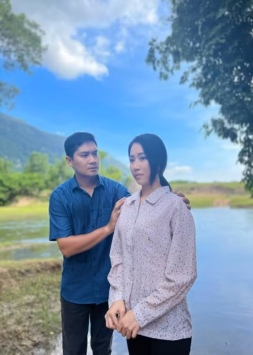 Trong 9 năm qua, Huỳnh Hồng Loan đóng nhiều bộ phim như: Mẹ rơm, Lựa chọn số phận, Tình khúc bạch dương, Tiệm ăn dì ghẻ. Ảnh: FBNV.