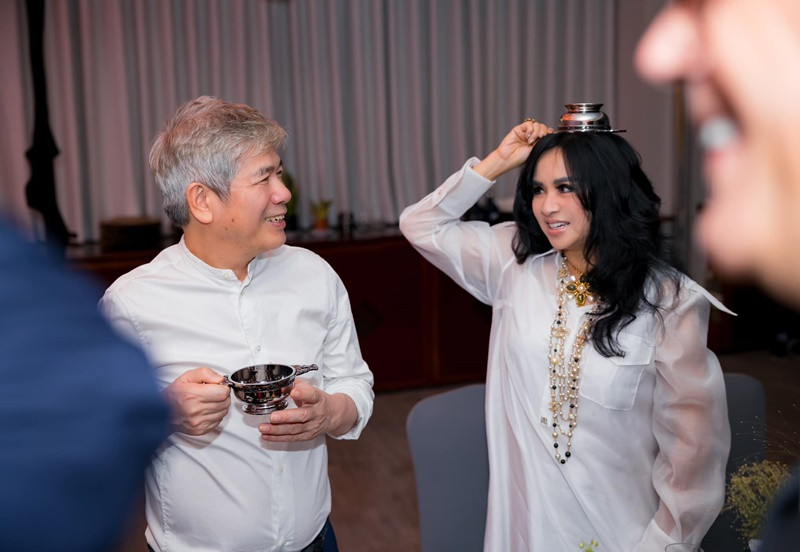 Thanh Lam và người bạn đời sánh đôi tham gia các sự kiện.