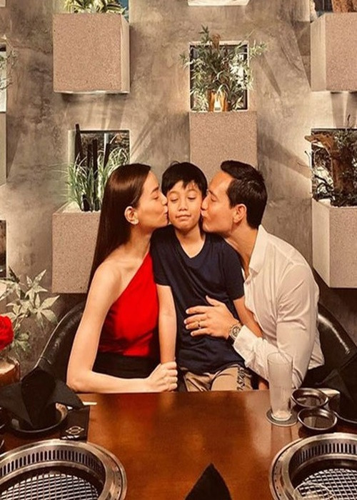 Hồ Ngọc Hà không ít lần cảm ơn Kim Lý vì đã yêu thương, dạy bảo Subeo.