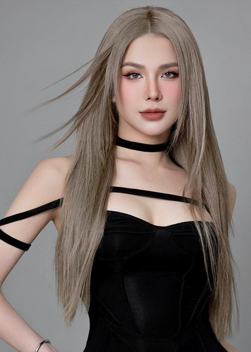 Hiện tại, nữ người mẫu nuôi con gái còn chồng cũ của Diệp Lâm Anh nuôi con trai. Ảnh: FBNV.