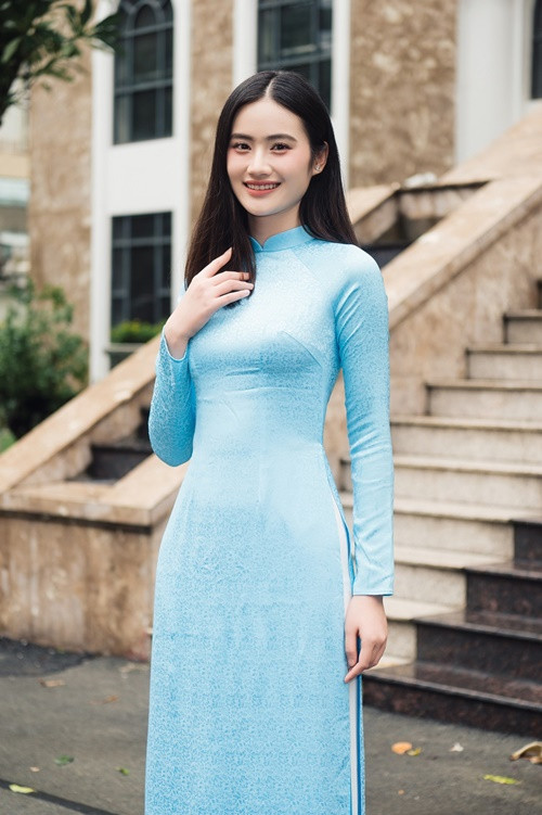 Ý Nhi trở lại đại học Sydney khi kết thúc kỳ nghỉ hè vào ngày 28/7. Ảnh: FBNV.