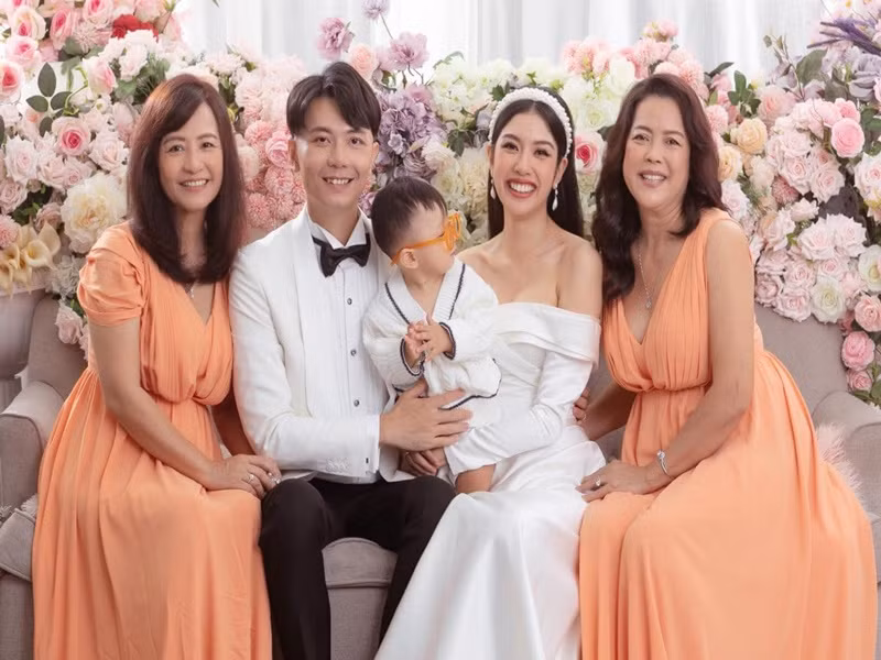 Thúy Vân sinh con trai đầu lòng vào tháng 11/2020. Hiện tại, tổ ấm của người đẹp rất hạnh phúc. Ảnh: FBNV.