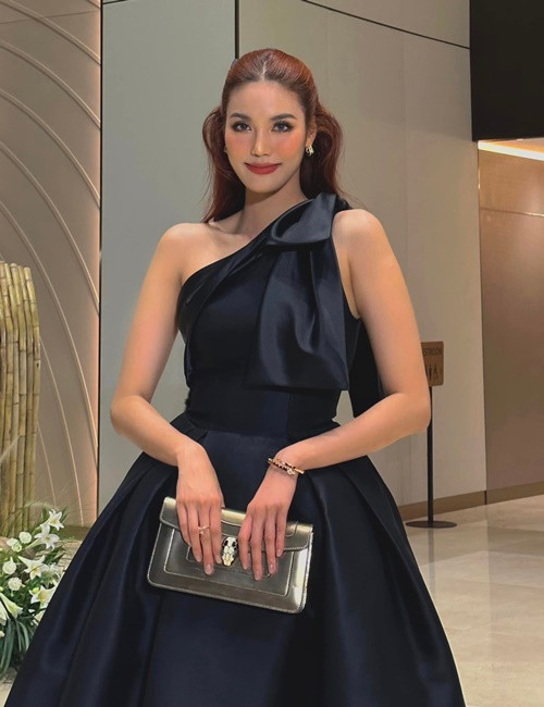 Làm dâu chốn hào môn song Lan Khuê độc lập trong kinh tế. Ngoài tham gia showbiz, top 11 Hoa hậu Thế giới 2015 còn kinh doanh. Ảnh: FBNV.