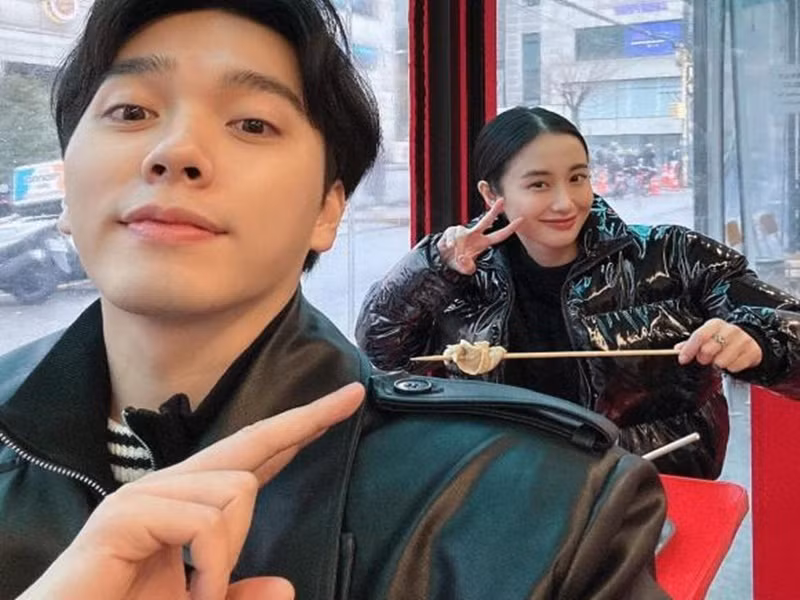 Bạn trai tin đồn của Jun Vũ cho biết: "Vốn dĩ tôi và Jun Vũ chơi chung trong một nhóm bạn, tôi rất thích quay TikTok còn Jun Vũ cũng rất chịu khó xây dựng hình ảnh trên nền tảng này nên cả hai cũng hay bàn nhau quay TikTok cho nhau nên mới xuất hiện tin đồn tình cảm". Ảnh: FBNV.