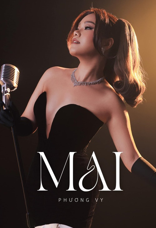 Trong suốt quá trình mang thai và sau khi sinh con gái đầu lòng, Phương Vy bị tăng cân mất kiểm soát. Cô từng nặng đến 83 kg.