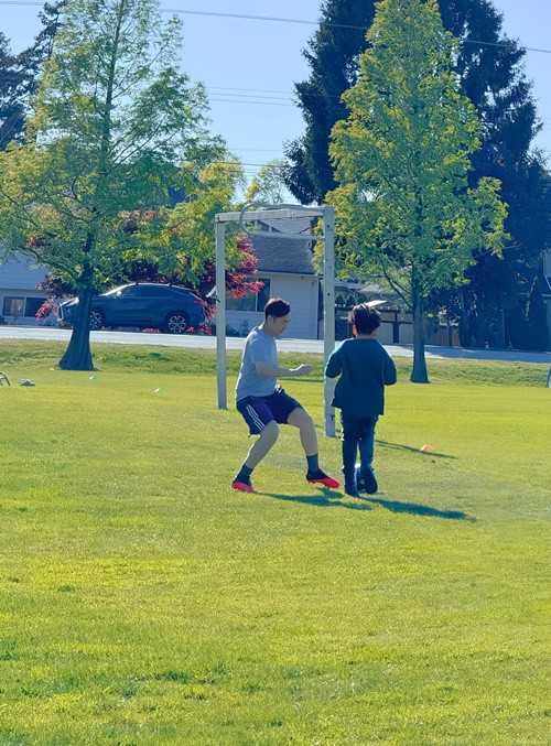 Con trai Diễm Hương xem Thanh Duy như bố ruột.