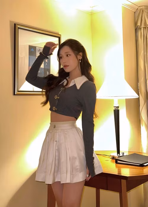 Nữ ca sĩ giữ được cân nặng ổn định, dưới 40kg.