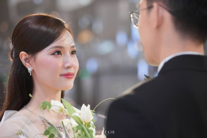 Midu được gả vào chốn hào môn ở tuổi 35.