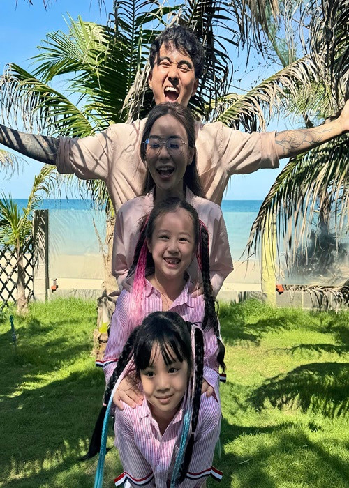 Đạt G hết lòng yêu thương hai con gái của Bảo Ngọc.