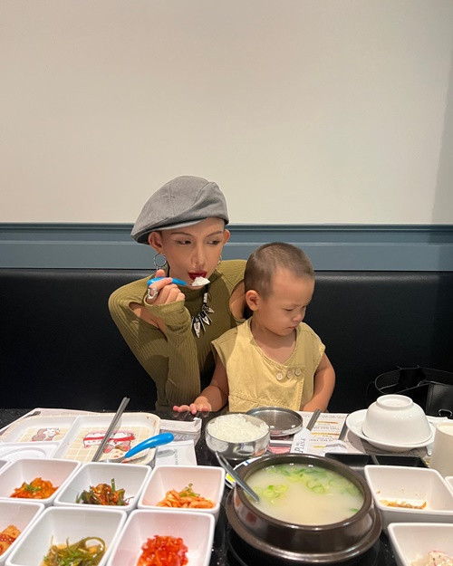 Lâm Minh hiện tại tập trung chăm sóc con trai Vĩnh Hy.