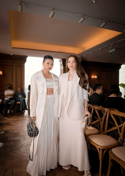 Trên mạng xã hội, Thanh Hằng và Hà Hồ xưng hô "vợ chồng" khi trò chuyện.