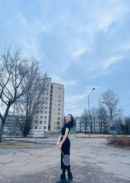 Sau khi hôn nhân gây chú ý, trong một livestream, Mạc Anh Thư cho biết, cô muốn giữ kín chuyện cá nhân.