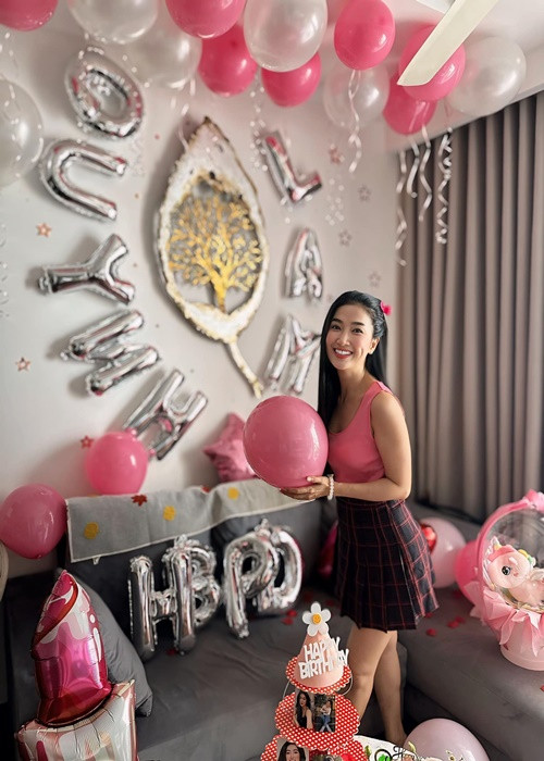 Nữ diễn viên có lượng fan khá đông đảo.