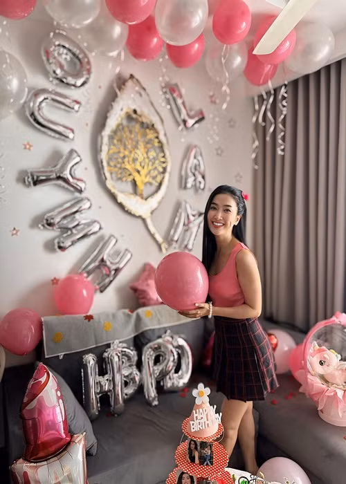 Nữ diễn viên có lượng fan khá đông đảo.