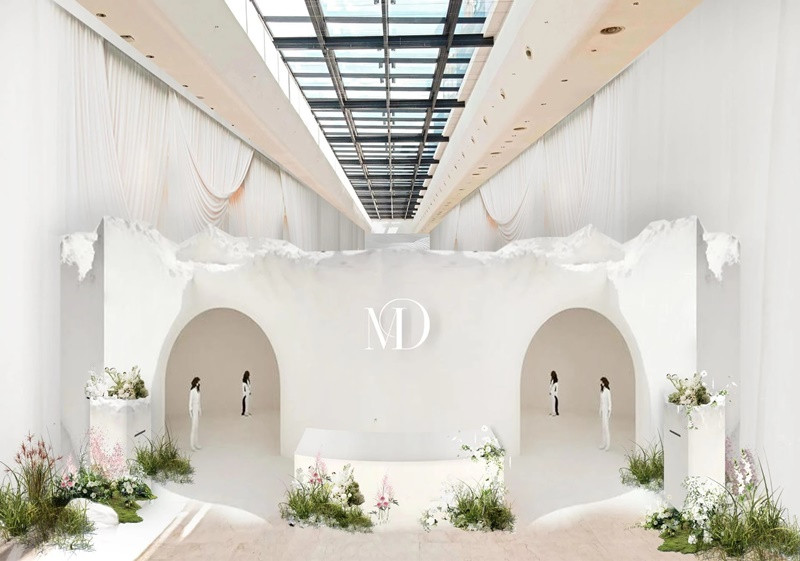 Không gian đám cưới của Midu sẽ mang tông màu trắng, có nhiều hoa tươi. Ảnh: Znews.
