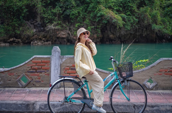 Ngoài ra, cường độ làm việc dày đặc của BTV Diệp Chi cũng khiến cân nặng của cô giảm hiệu quả.